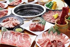 焼肉きんぐ 元町店 