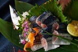 新鮮な秋の味覚「新秋刀魚」をお造りで！脂の乗った美味しい秋刀魚を美酒と共に・・・