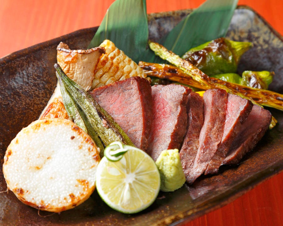 高松貝専門炉端焼き ごぼうのてっぺん カキ食べ放題炉端焼き