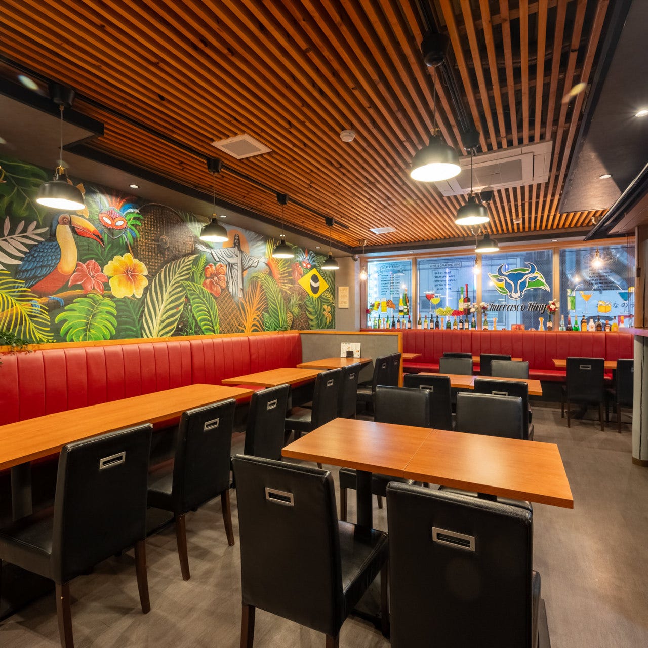 シュラスコキング 新宿店の内観