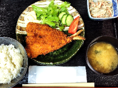 ごはんとおかずの店ココロ