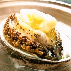 函館うに むらかみ 日本生命札幌ビル店_アワビの酒蒸し焼き　目の前で酒蒸しにします