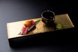 伝説の雲丹肉寿司