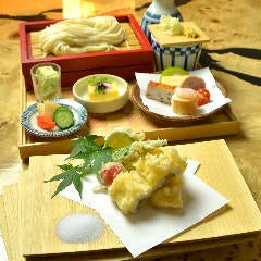 神楽坂 久露葉亭_京名物の鱧をランチ御膳で味わう