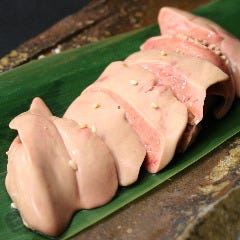 高庵 ＴＯＫＹＯ_ボリューム倍増！鶏レバ刺し白
2種の味で
