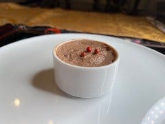 高庵 ＴＯＫＹＯ_野村さんのレバーパテ青森ニンニクチップ