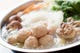 【水炊き】九州から仕入れる鶏肉と煮込んだスープを特製ぽん酢で