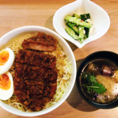 串カツ SHIRASU