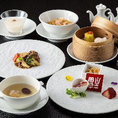 【定番ランチコース～福～】牛肉のオイスターソース炒め・蟹肉入り炒飯など全６品　3,850円(税込)