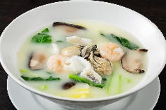 冬の海鮮白湯煮込み麵セット