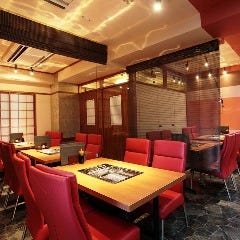 高級感あふれる店内は接待などのビジネスシーンでのご利用にも◎
