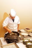 和を知り尽くした、熟練の職人技で仕上げる日本料理。