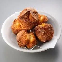 食後の別腹！サーターアンダギー