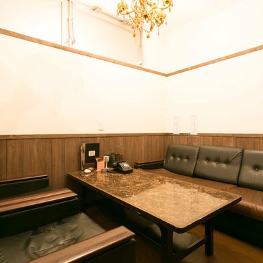 個室居酒屋 6年4組名古屋名駅分校  店内の画像