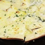 クアトロフォルマッジョ（4種チーズ）