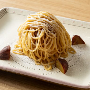 CROSS POINT TENJIN_枡入り和栗モンブラン / ドリンクセット