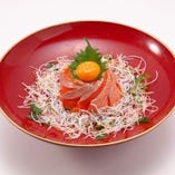 姫路特産　白鷺サーモン丼