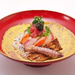海鮮どんぶり本舗 力丸 ピオレ姫路 おみやげ館店 メニュー：店内