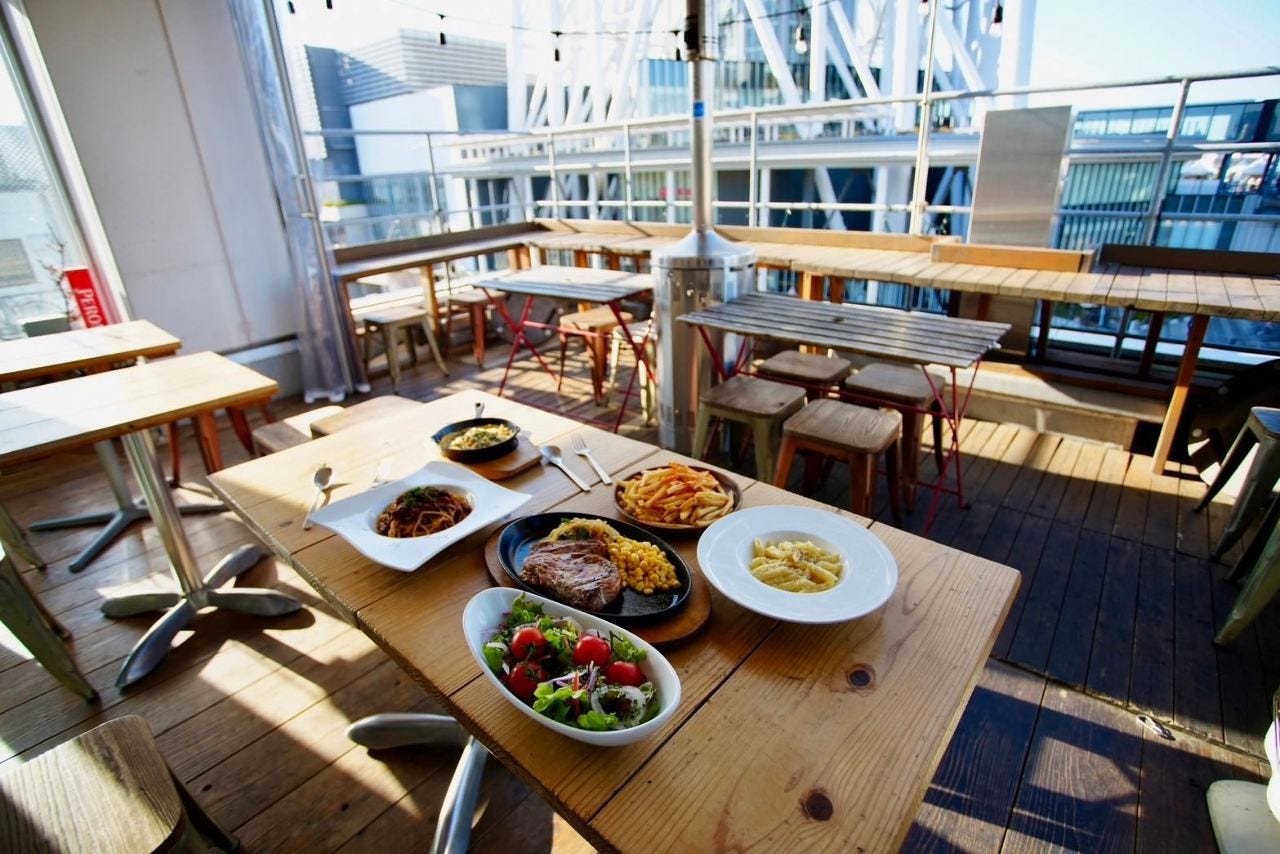 Piccole Lampare ＆ rooftop sky bar 席 - 楽天ぐるなび