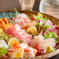 全席完全個室 地鶏・焼鳥と創作和食 直送鮮魚や厳選肉 雫 新橋店 