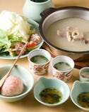 博多の郷土料理“水炊き”
当店のこだわりを是非ご堪能ください