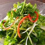 四川香菜サラダ（老虎菜）