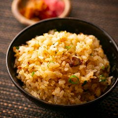 神戸牛 ステーキ Ishida． 本店_肉汁の旨味を凝縮させたガーリックライス