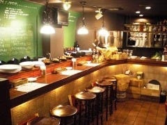 Italian Bar PIENO villa