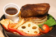 ドリンク原価提供居酒屋 Aji菜（アジサイ）浜松_