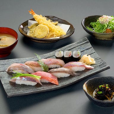 小田原直送の鮮魚×寿司 Japanese Dining 与八 メニューの画像