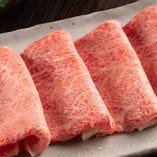 精肉卸直営店が選ぶ高品質な宮崎牛のとろける味わいを焼肉で堪能