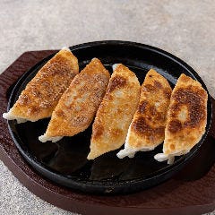 【個室居酒屋】 団欒 ～だんらん～ 仙台一番町店_鉄板肉餃子