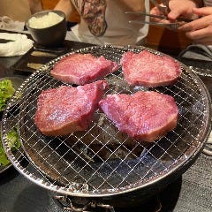 十勝ホルモンKEMURI阪東橋店 