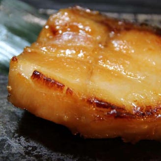 ダイニングバー佐吉 メニュー 新鮮魚介が勢揃い ぐるなび ダイニングバー佐吉 メニュー 新鮮魚介が勢揃い ぐるなび