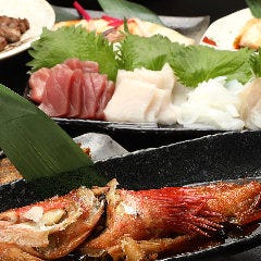 金目鯛やアブラボウズなど厳選魚介もお楽しみいただけます！