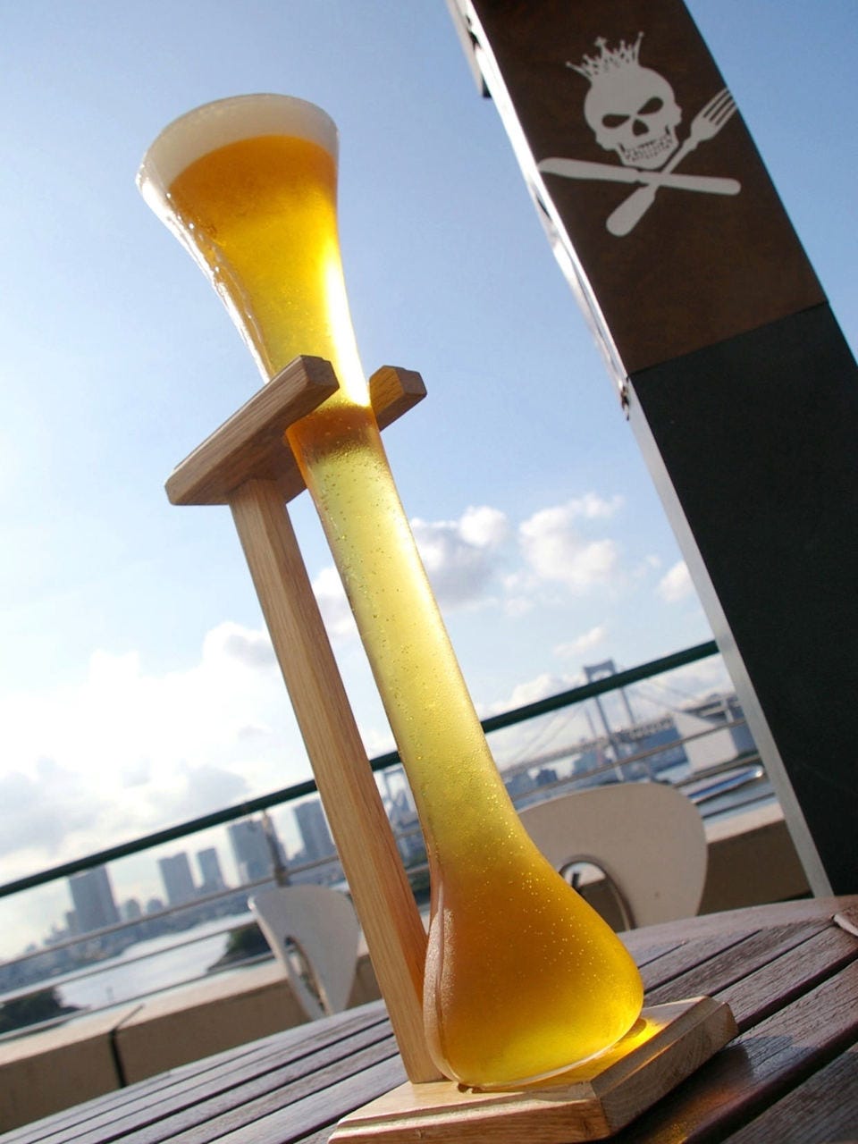 海賊王のビールはコレ！ キングズトールグラス