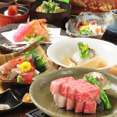 同窓会や接待など各種ご宴会のご予約承っております!