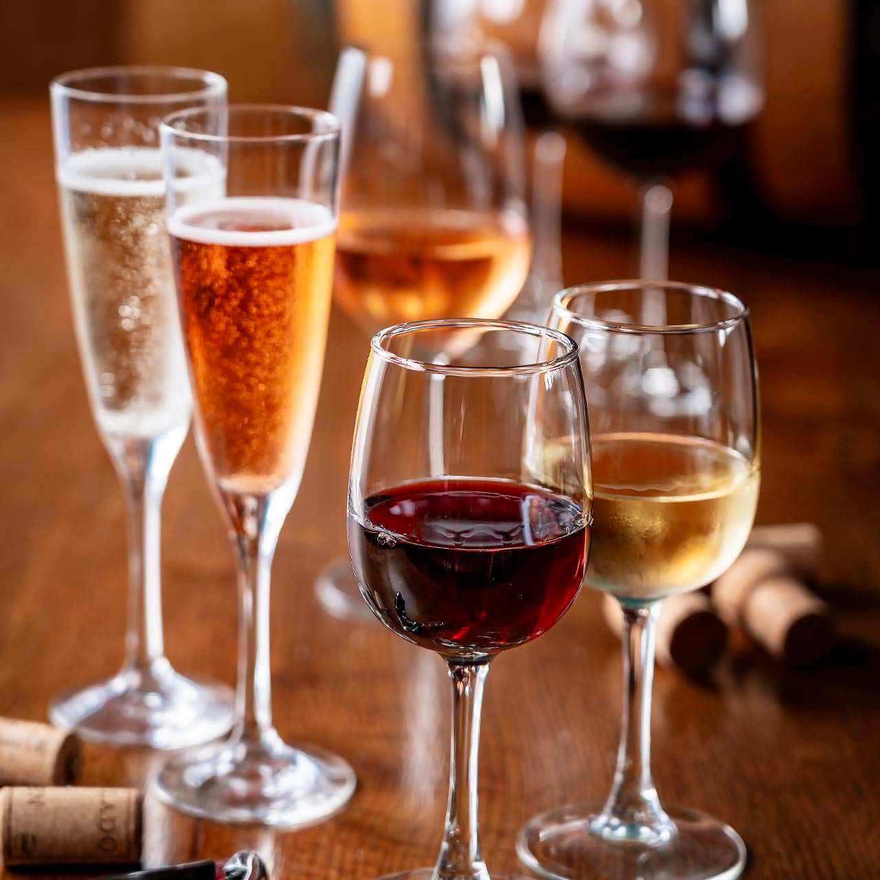 銀座ワイン食堂 パパミラノ サピアタワー店_飲み放題はワイン充実！乾杯は是非スパークリングワインで！