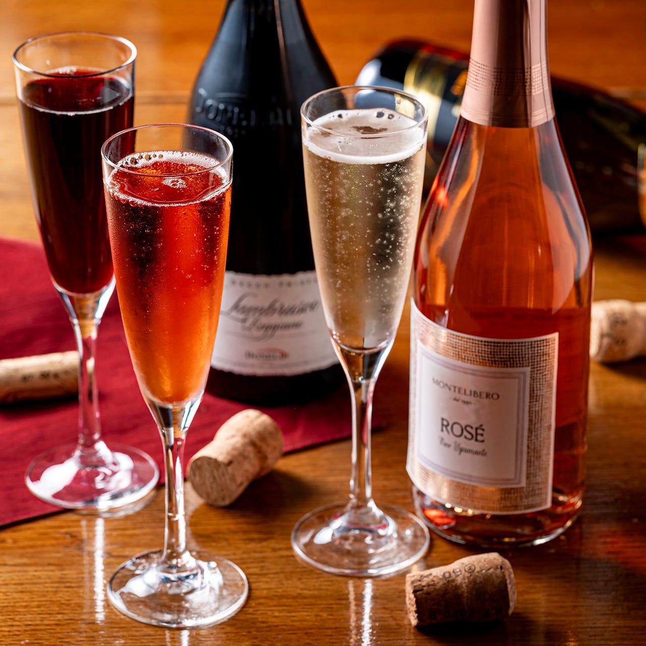 銀座ワイン食堂 パパミラノ サピアタワー店_乾杯はスパークリングで！新しい門出を華やかに彩ります！