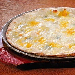 銀座ワイン食堂 パパミラノ サピアタワー店_４種チーズのクアトロフォルマッジョ