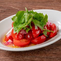 銀座ワイン食堂 パパミラノ サピアタワー店_純あまトマトとホワイトセロリのサラダ