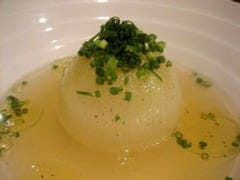 玉ねぎの丸ごとスープ