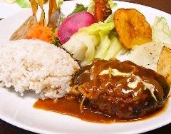 Roji菜園テーブル＆夜食堂Roji 