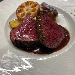季節ごとに変わる特別メニューも　　　好評デス！