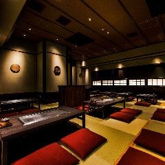 落ち着いた掘りごたつ席もご用意！