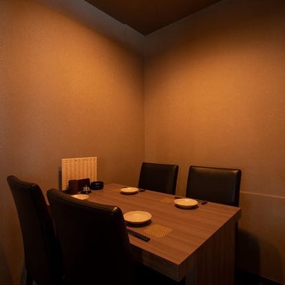 ゆったり個室 草津 南草津の居酒屋でおすすめ 人気の完全個室 ソファー席など ぐるなび