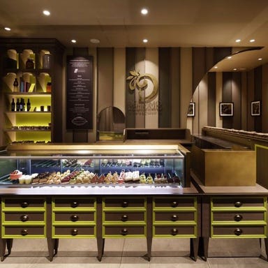 Patisserie＆Chocolat Bar DEL’IMMO 店内の画像