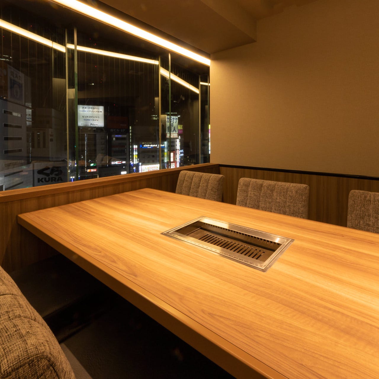 22年 最新グルメ 完全個室 プロジェクションマッピング 焼肉黒木 新宿東口店 新宿 レストラン カフェ 居酒屋のネット予約 東京版