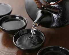 本格焼酎「芋・麦・米・黒糖」 各種取り揃えてあります。