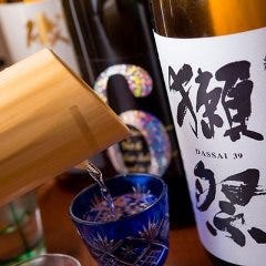 各地より取り寄せる厳選の日本酒・焼酎！